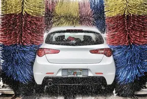 LAVADO DE VEHÍCULOS